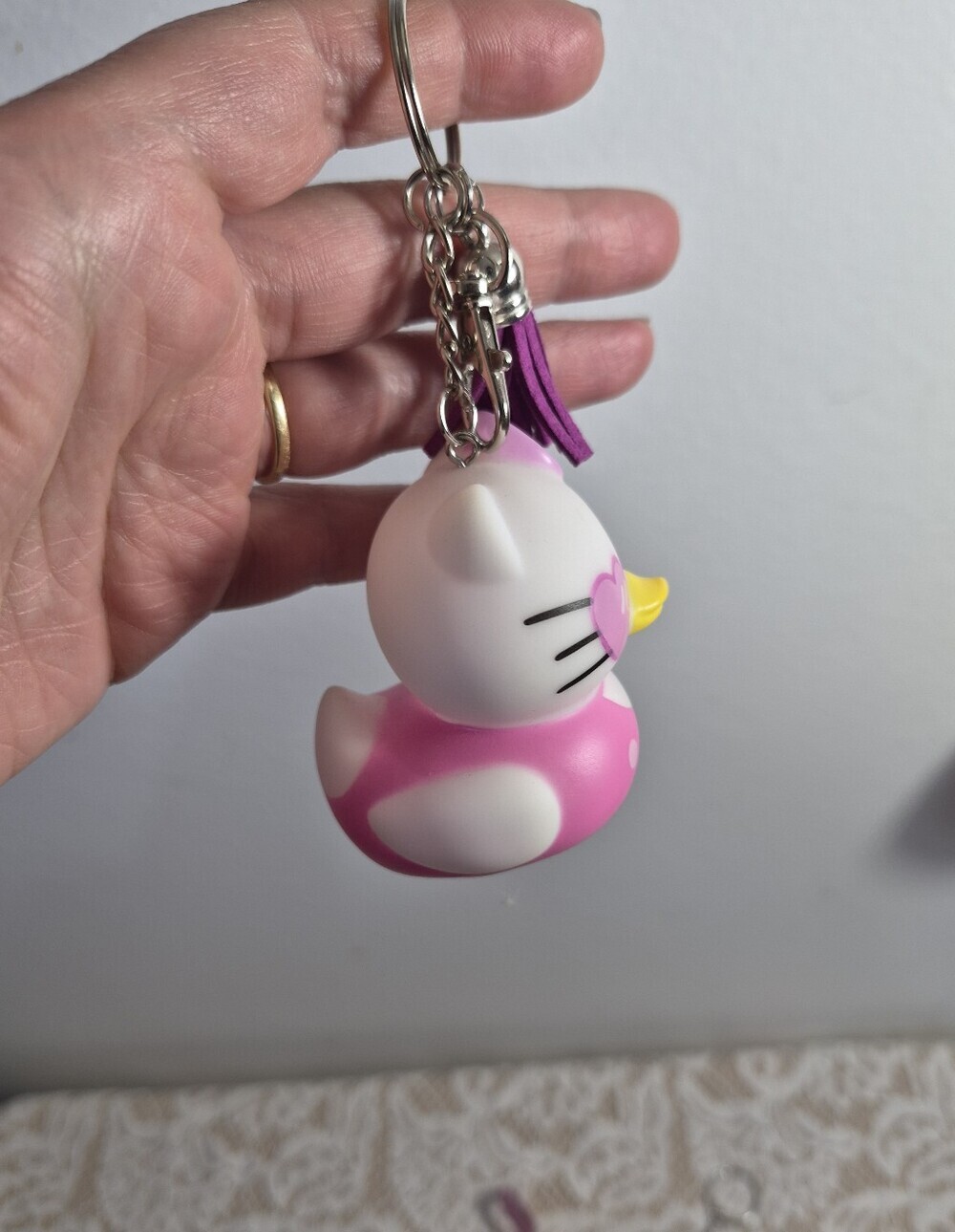 Hello Kitty Keychain Bundle - Picture 3 of 6